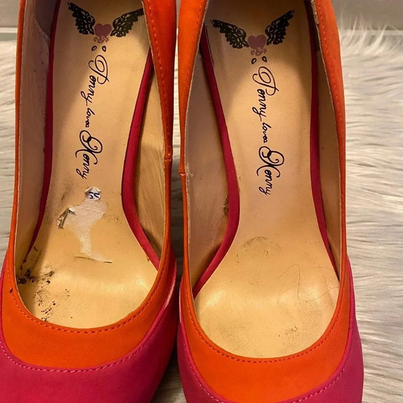 Penny Loves Kenny Pink & Orange Suede with Gold Beaded Top Accent Heels - Picture 3 of 12